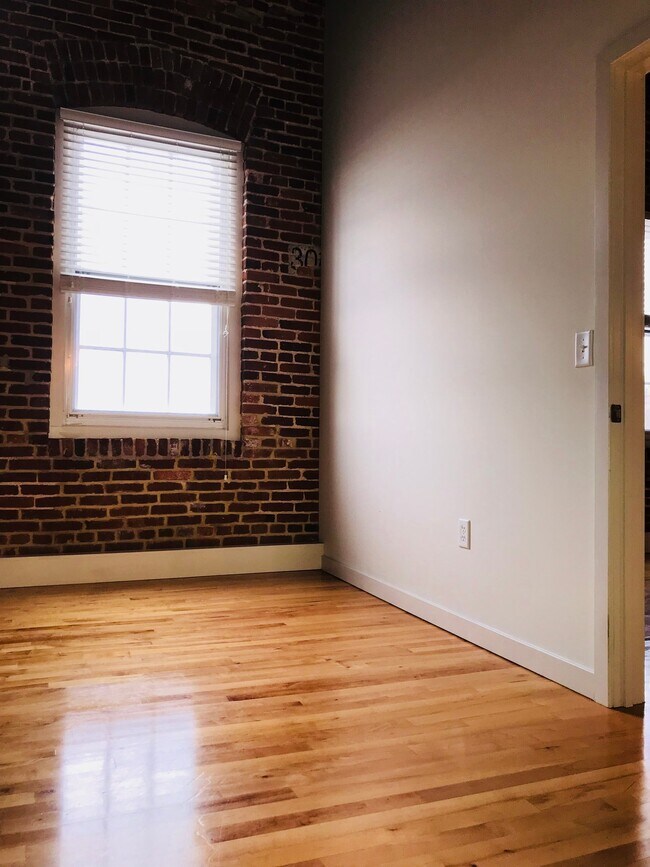 Foto del edificio - 425 N Prince St