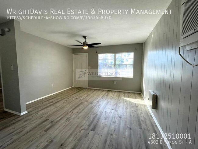 Foto del edificio - Charming 2/1 duplex near Busch Gardens!