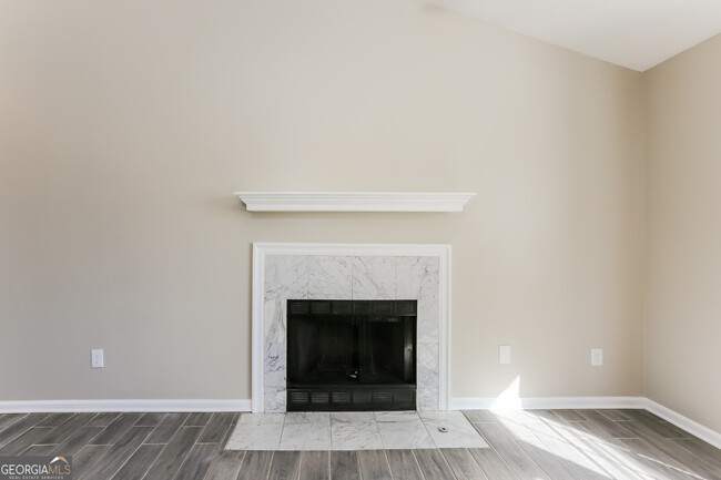 Building Photo - 4667 Tradewinds Ct
