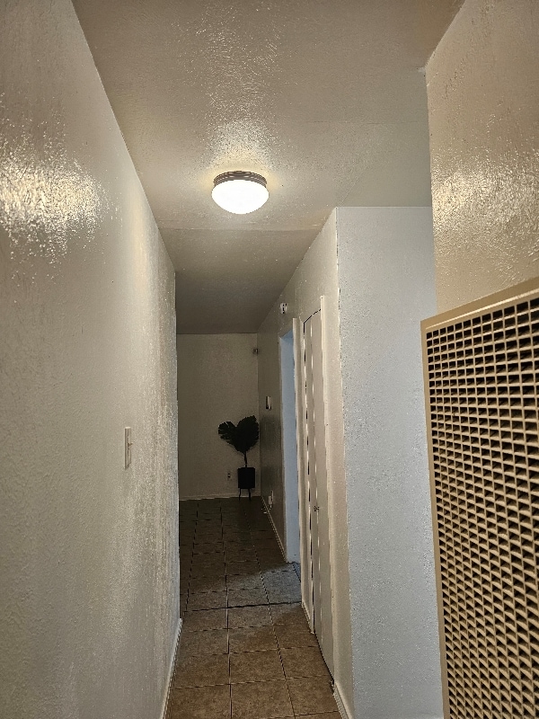 Building Photo - 4011 Happy Canyon Dr