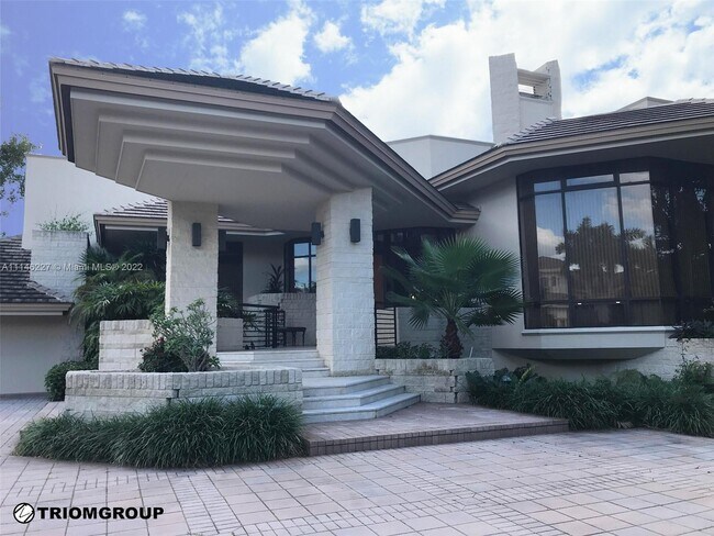 Foto del edificio - 2965 Surrey Ln
