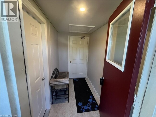 Photo du bâtiment - 461 S Pelham Rd