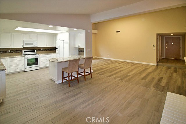 Foto del edificio - 8142 Quakertown Ave