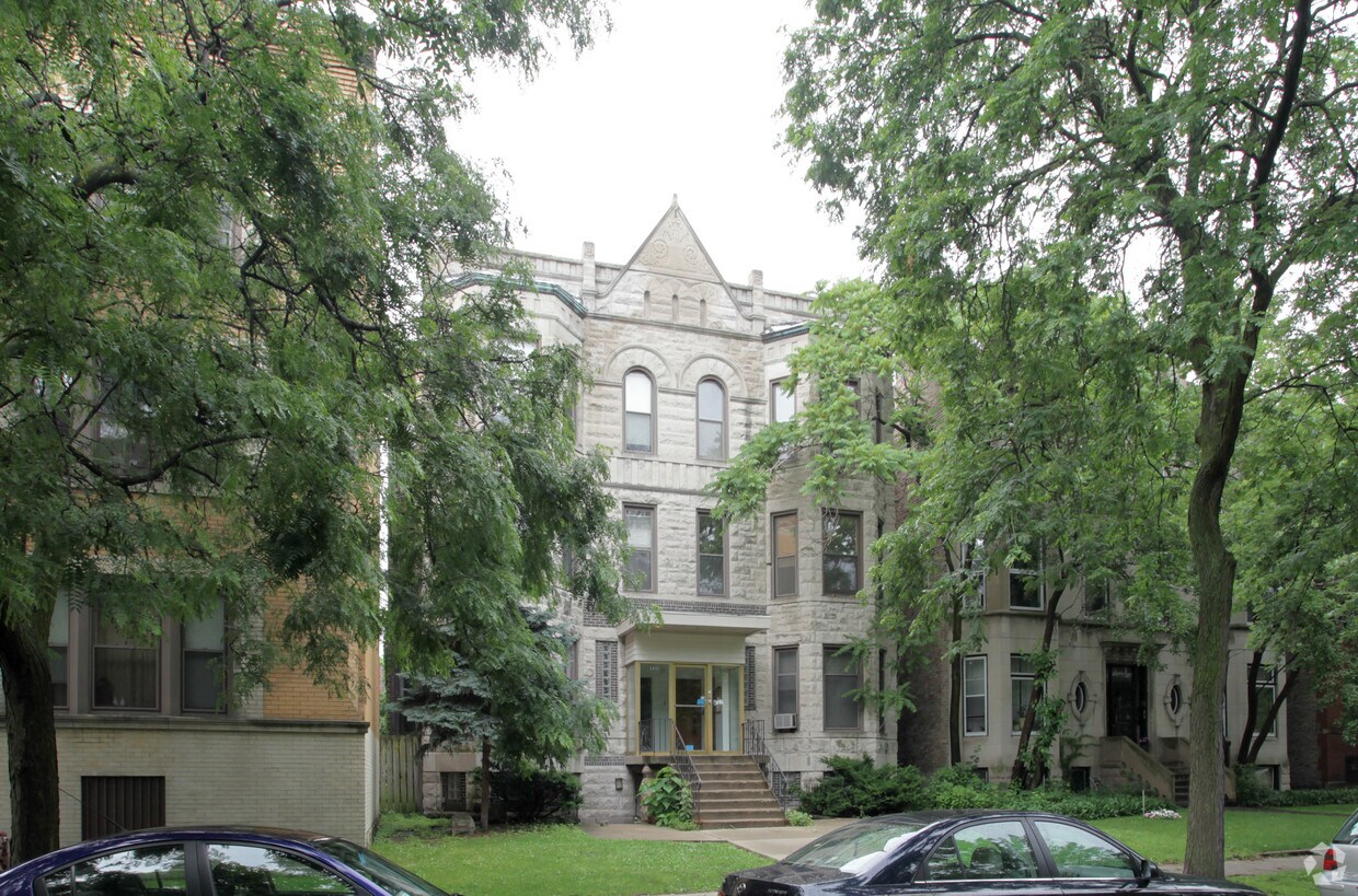 Building Photo - 5430-5432 S University Ave