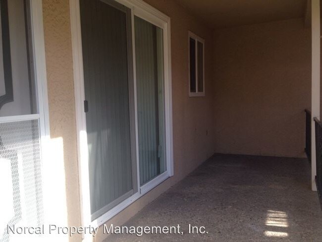 Foto del edificio - 1368 ESSEX Way