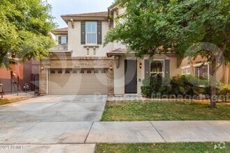Building Photo - 3445 E Palo Verde St