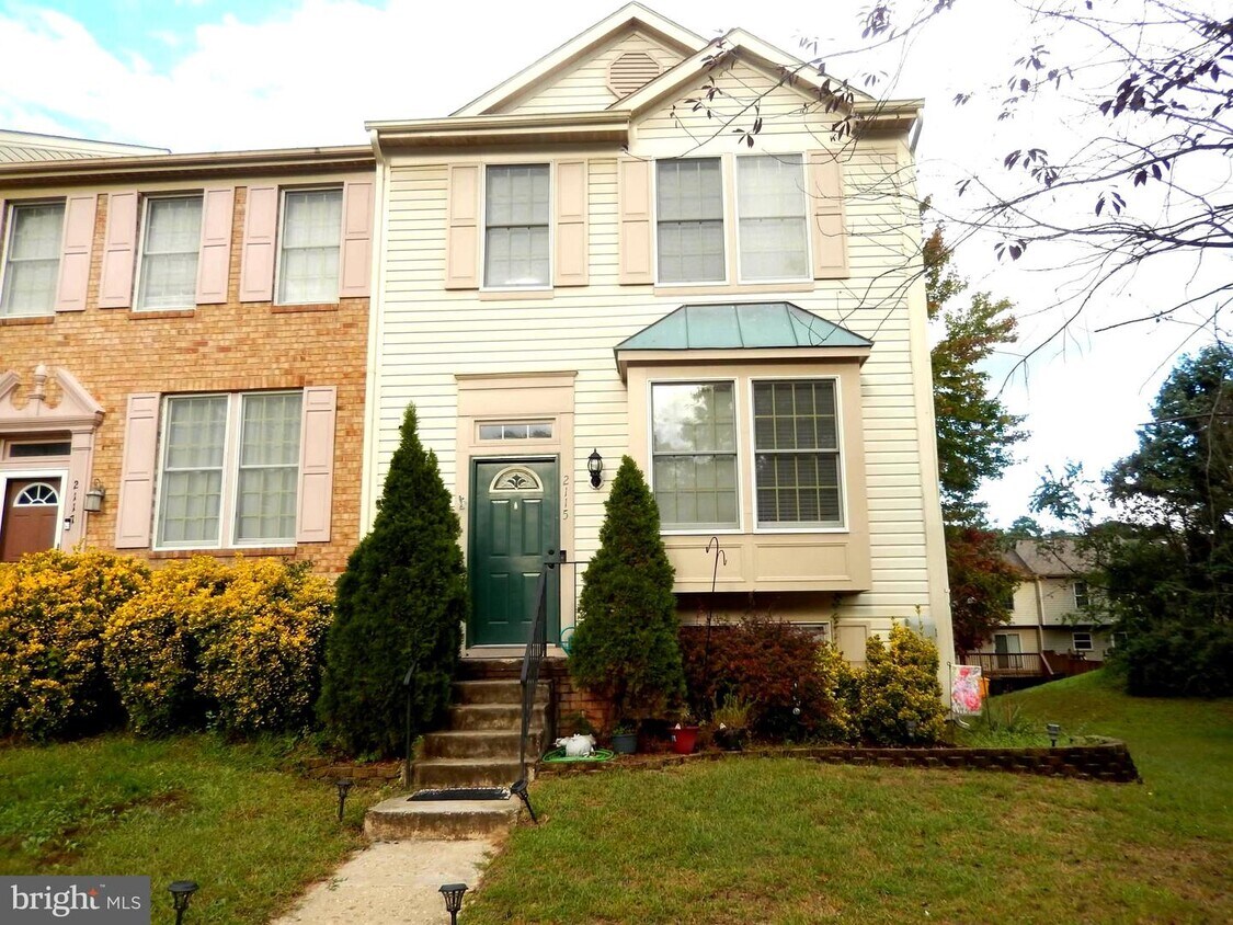 2115 Commodore Ct, Odenton, MD 21113 Townhome Rentals in Odenton MD