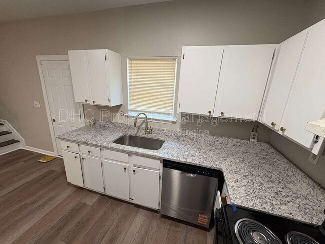 Photo - 1944 North Avenue NW Townhome