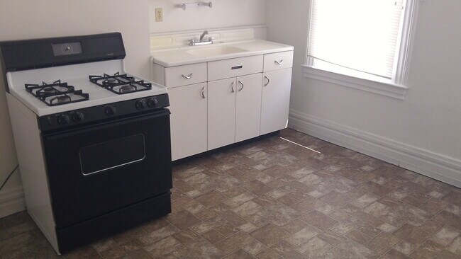 Foto del edificio - 4544 Penn Ave