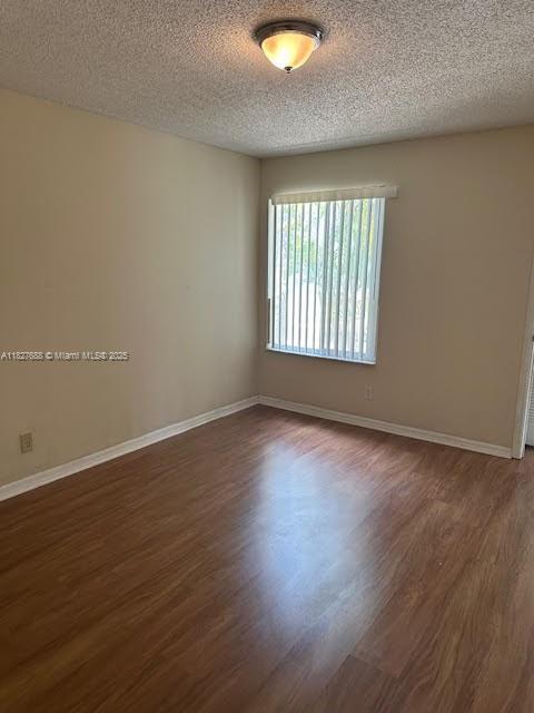 Foto del edificio - 12950 Vista Isles Dr