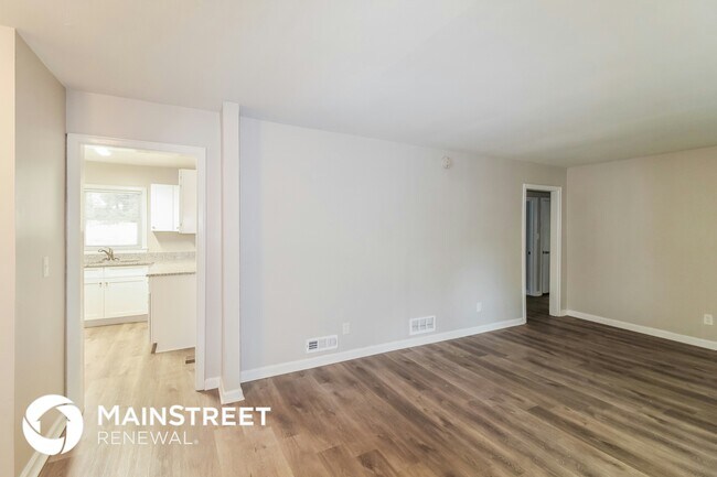 Foto del edificio - 3717 Loren Dr