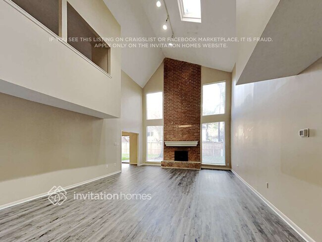 Building Photo - 17914 Vintage Wood Ln