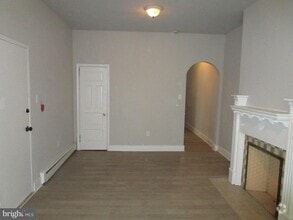 Building Photo - 820 Wynnewood Rd