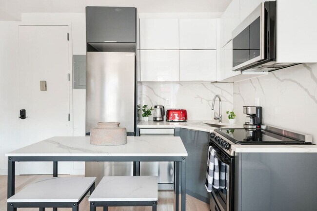 Foto del edificio - 335 E 22nd St