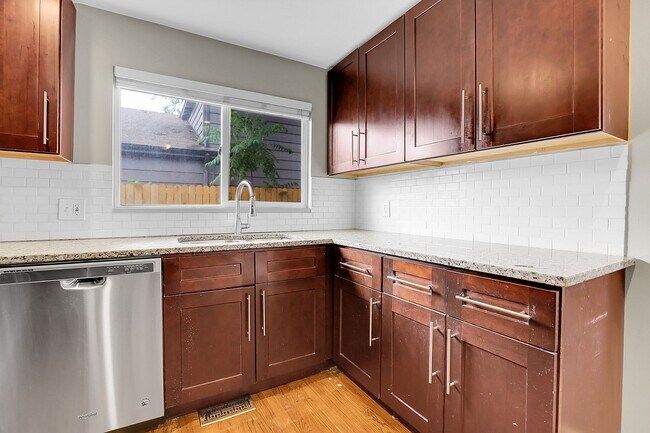 Foto del edificio - 4885 Tejon St