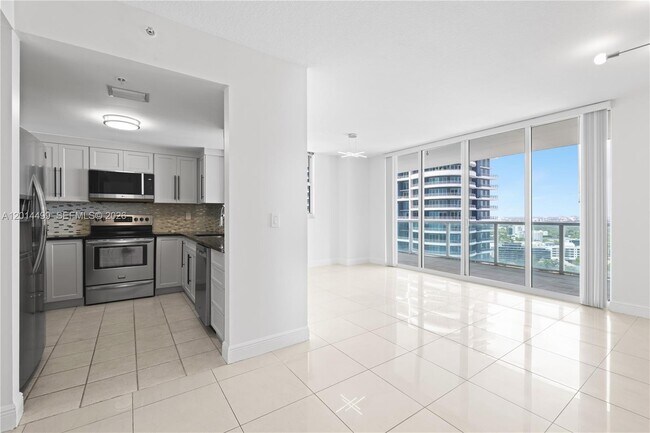 Foto del edificio - 1250 S Miami Ave