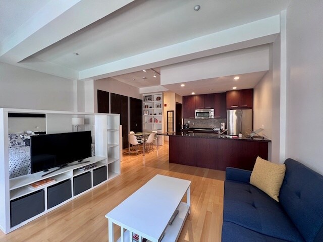 Foto principal - 40 Fay St