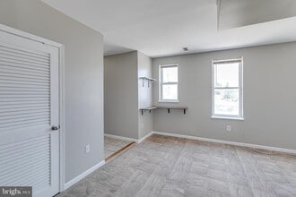 Building Photo - 6602 Ridge Ave