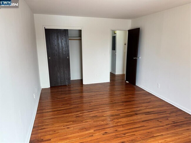 Foto del edificio - 102 Bellgrove Dr