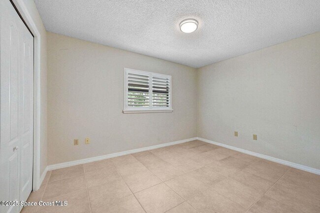 Foto del edificio - 1600 Woodland Dr