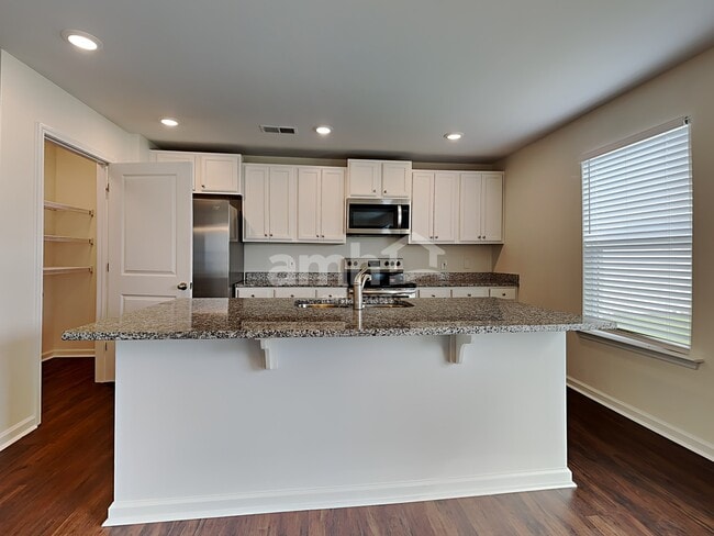 Foto del edificio - 7 Gardenia Dr