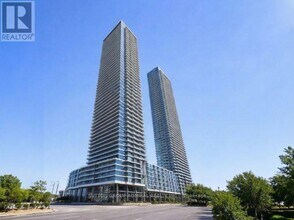 Building Photo - 9085 Jane St