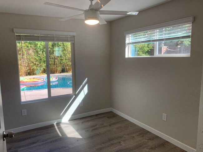 Foto del edificio - Nice 3 bedroom unit with Pool!