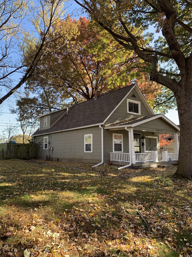 Foto del edificio - 6033 Harrison St