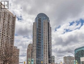 Building Photo - 330 Burnhamthorpe Rd W
