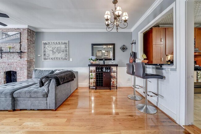 Foto del edificio - 358 6th St