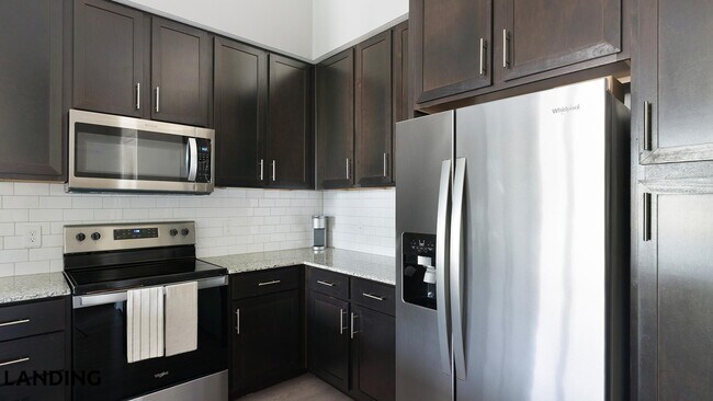 Foto del edificio - 1560 League Line Rd