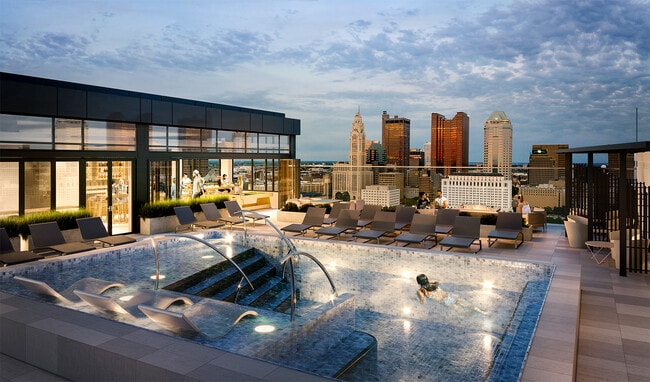 Luxury Apartment Condos With Rooftop Hot Tub And Pool