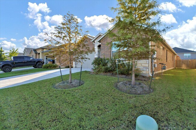 Foto del edificio - 9208 Margaret Jewel Ln