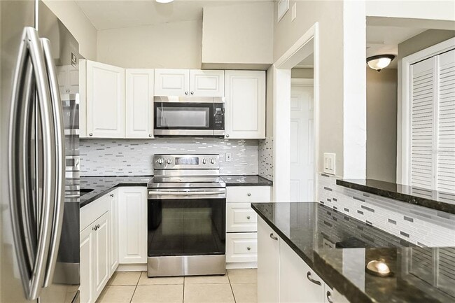 Foto del edificio - 3521 Schwalbe Dr