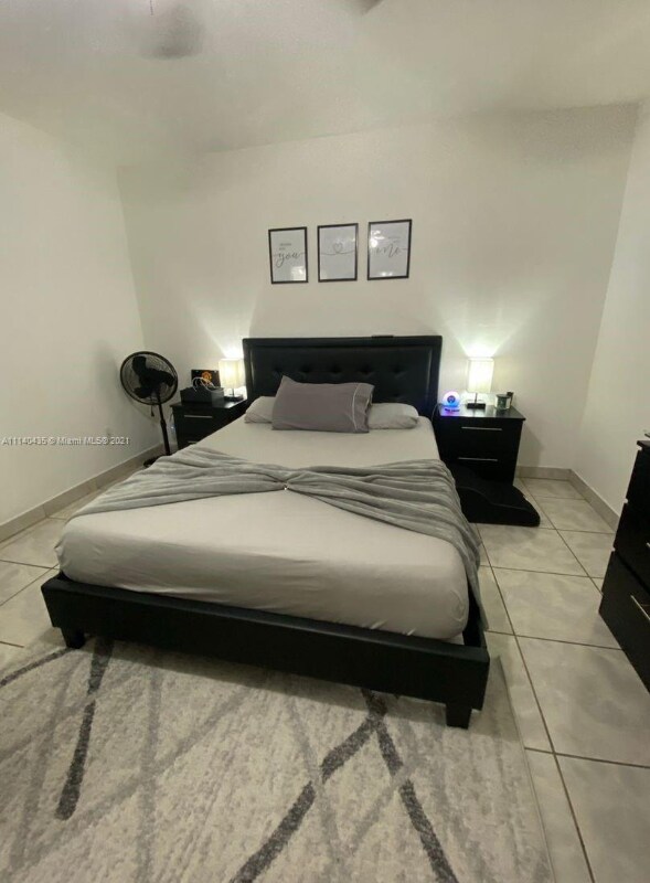 Foto del edificio - 10379 SW 88th St