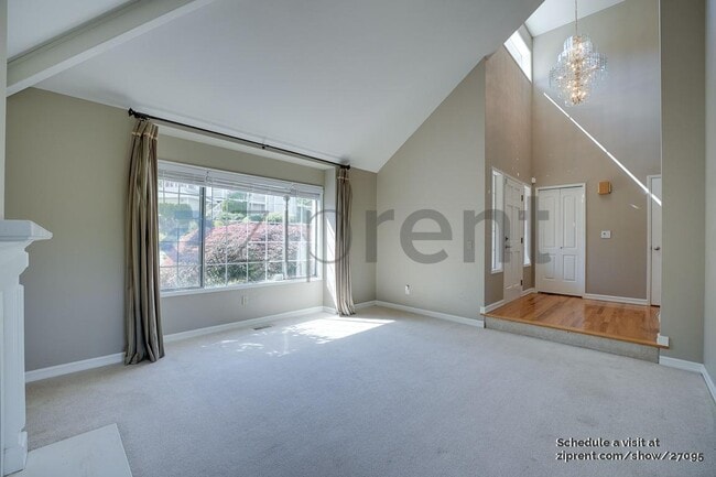 Foto del edificio - 7954 129th Pl SE