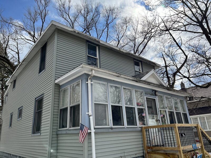 337 Mason Ave Unit 2, Muskegon, MI 49441 Condo for Rent in Muskegon