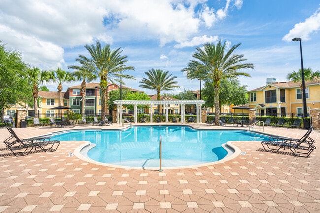Building Photo - Oakleaf Village Apartments