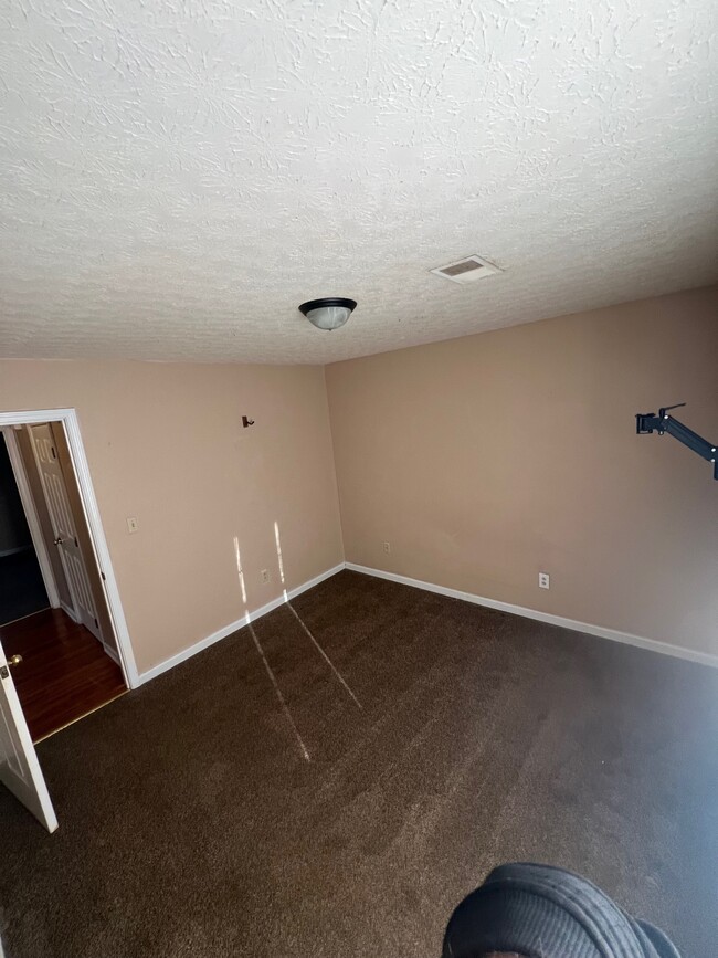 Building Photo - 163 Caldwell Ave