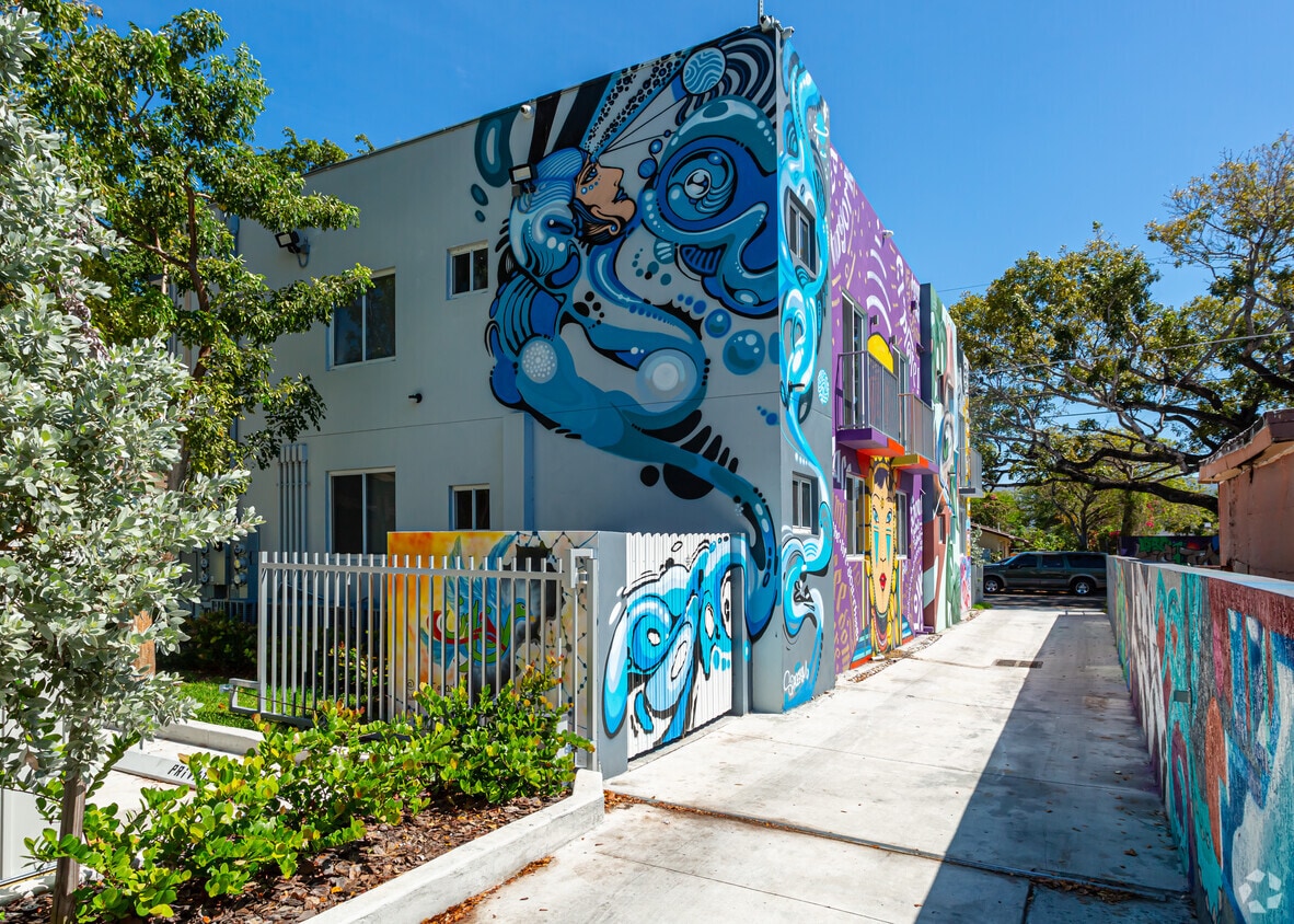 Building Photo - 541 NW 33rd St