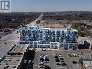 Building Photo - 509 Dundas St W