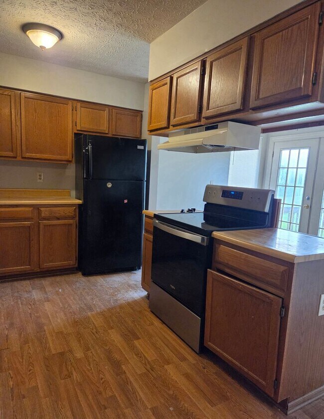 Foto del edificio - 4655 Point Pleasant Dr