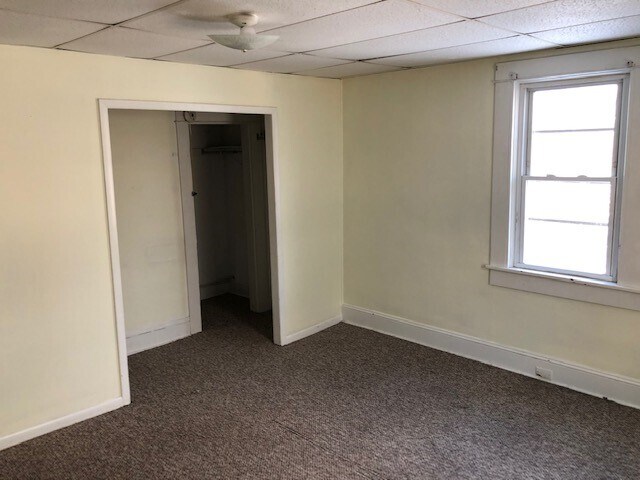 Bed room - 2649 Olyphant Ave
