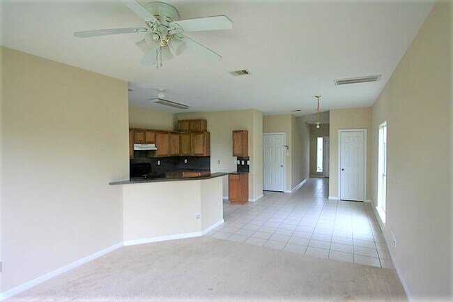 Foto del edificio - 9606 Ashville Dr