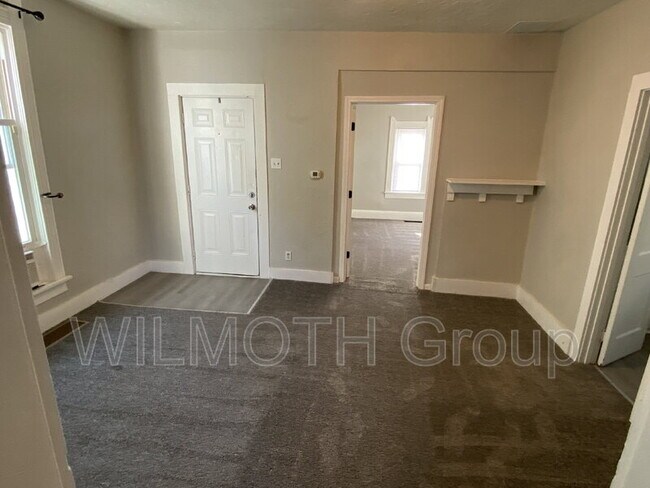 Foto del edificio - 510 W 5th St