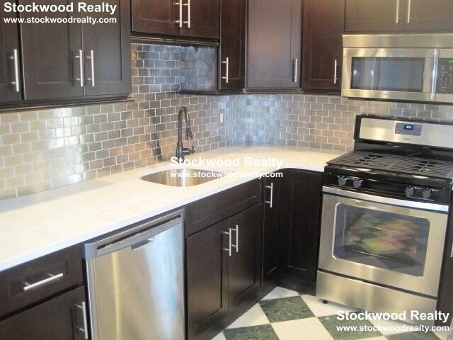 Foto del edificio - 829 Dorchester Ave