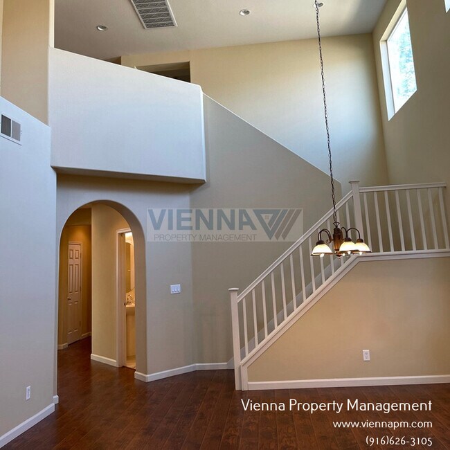 Building Photo - Beautiful Home in The Rivers in West Saccr...