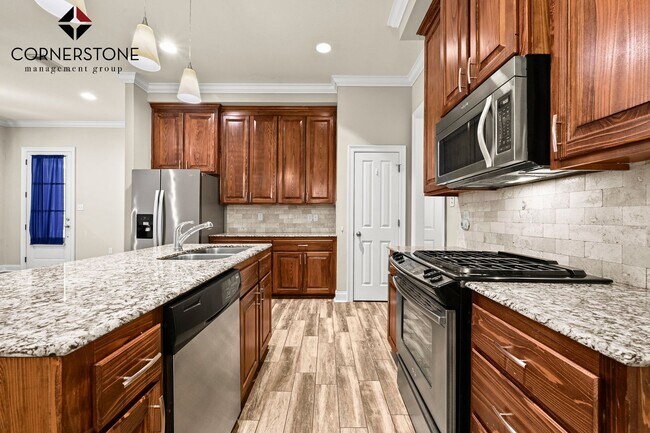 Foto del edificio - 3 Bedroom House in University Villas| Community Pool |Gated Community