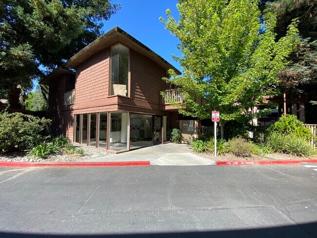 Building Photo - 500 W Middlefield Rd