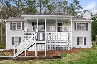Building Photo - 107 Cedar Creek Ct